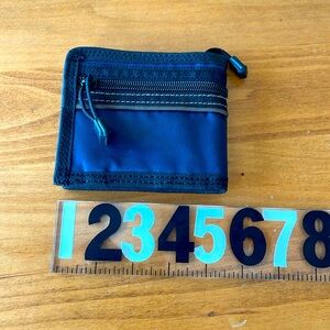 Multi-Pocket Blue/Black Wallet. Clean/New/Never Used. Excellent Condition.